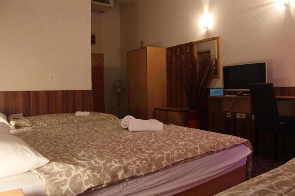 Hotel Piramida Sunca Visoko Zewnętrze zdjęcie