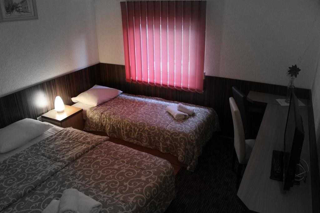 Hotel Piramida Sunca Visoko Zewnętrze zdjęcie